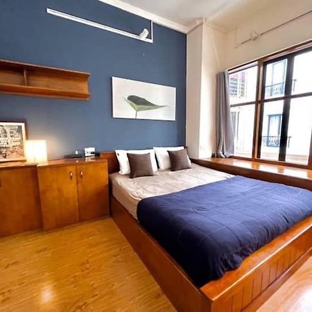 האנוי Nice Room Located Right Next To The Old Quarter Can Phong Nhieu Anh Sang Tai Ngay Gan Pho Di Bo Ho Guom מראה חיצוני תמונה