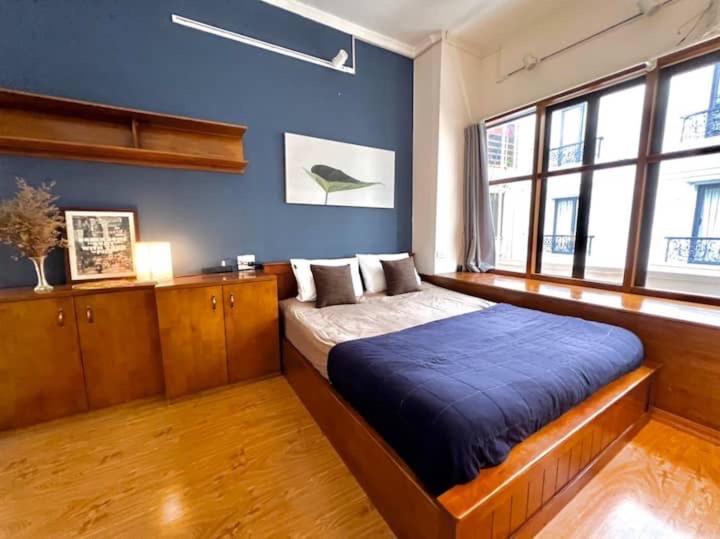 האנוי Nice Room Located Right Next To The Old Quarter Can Phong Nhieu Anh Sang Tai Ngay Gan Pho Di Bo Ho Guom מראה חיצוני תמונה